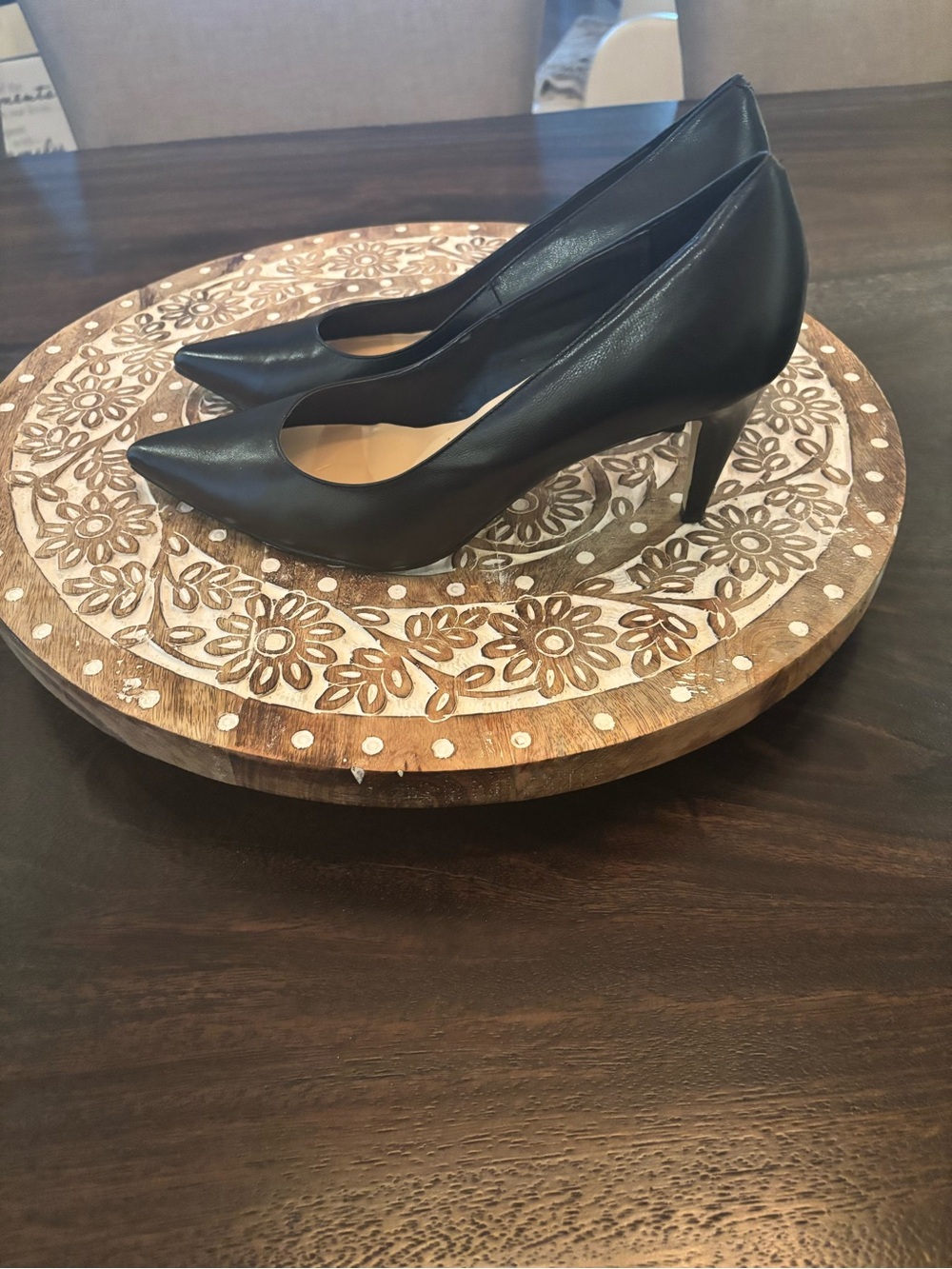 Cole Haan Leather pumps. Never worn. Gorgeous.